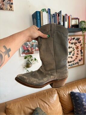 golden retriever distressed leather western cowboy boots size 10